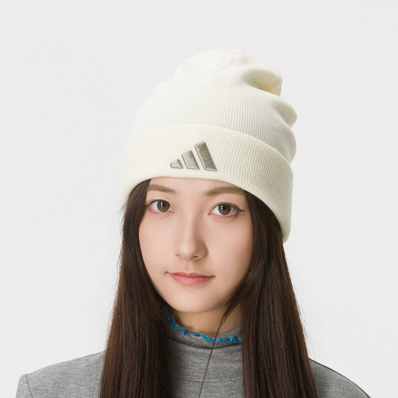 Beanie Cuffed Knit - Gorro de invierno Adidas KQ6682, color